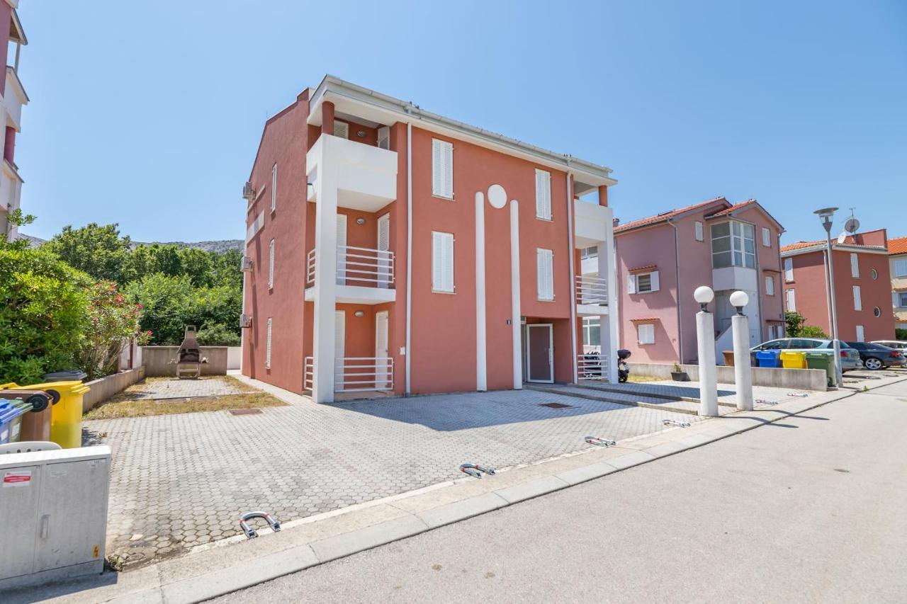 Apartments Melania & Antonia Baška Dış mekan fotoğraf