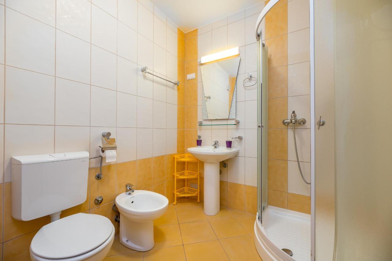 Apartments Melania & Antonia Baška Dış mekan fotoğraf